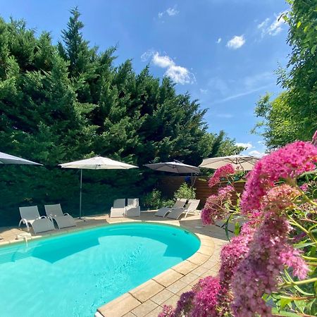 La Clef Des Songes - Chambres Climatisees - Sarlat Centre - Parking Gratuit - Piscine, Spa Et Massages A 400Metres Esterno foto